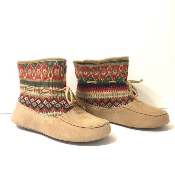 DF BY DEARFOAMS Southwestern Ankle Bootie Slippers - Picture 2 of 8